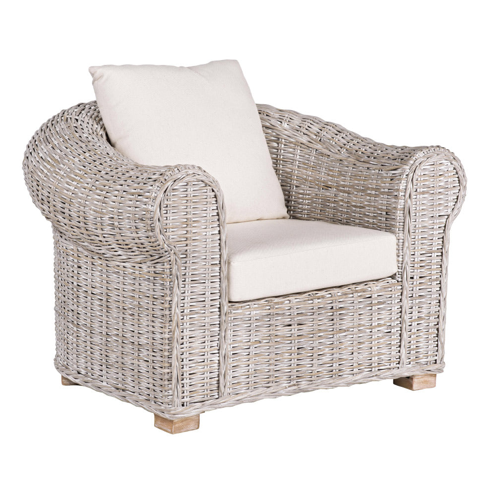 mediterrán stílusú rattan fotel törtfehér párnával Coba kollekció