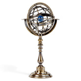 Vintage stílusú, antikolt bronzszínű, fém, dekorációs armilláris gömb talapzaton