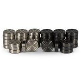 40 darabos, vintage stílusú, fémből készült, fekete és ezüstszínű dámajáték korong készlet díszdobozban.