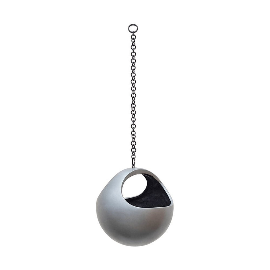 Matt Grey színű BAQ Gradient függeszthető kaspó, kompozit anyagból, láncos felfüggesztéssel, 21 cm átmérővel.