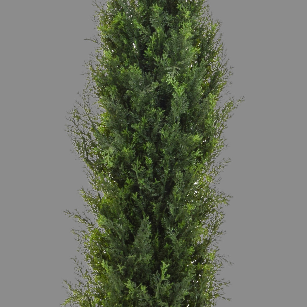 Élethű megjelenésű, UV-álló kialakítású, 150 cm magas, zöld színű cédrusfenyő műnövény