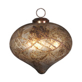 Antique rusztikus üveg karácsonyfadísz, ezüst–rozsda patinával, metszett csillag- és inda mintával, Ø 15 cm.