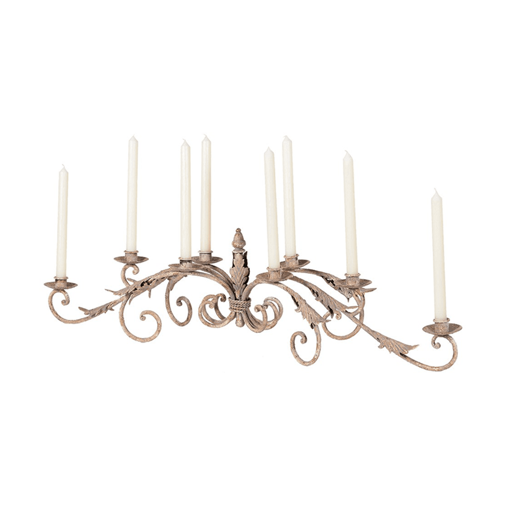 Antikolt felületű, krémszínű, 8 ágú, fém gyertyatartó.