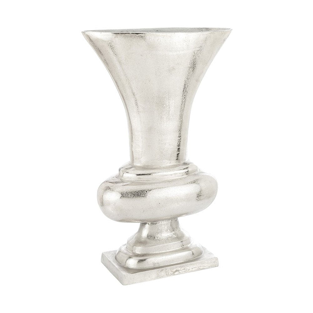 Alumíniumból készült, ezüstszínű váza.