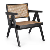 Fekete színű, teakfából és rattanból készült, formatervezett design fotel.