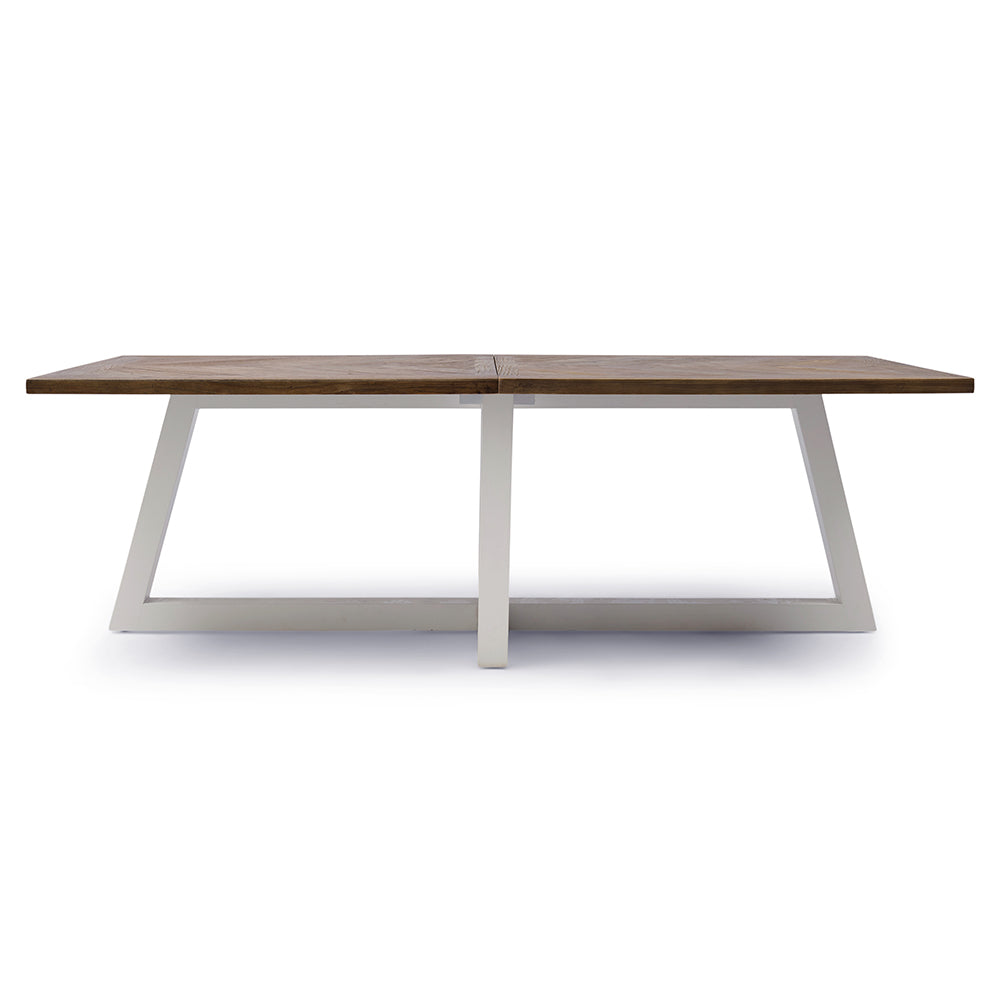 Flores szilfa étkezőasztal 280 cm teljes nézet fehér háttérrel, parketta mintás asztallappal és döntött lábakkal