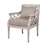 Tömör akácfából faragott, exkluzív kézműves karosszék.