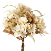 Vegyes összeállítású, krém színű mű hortenzia csokor.