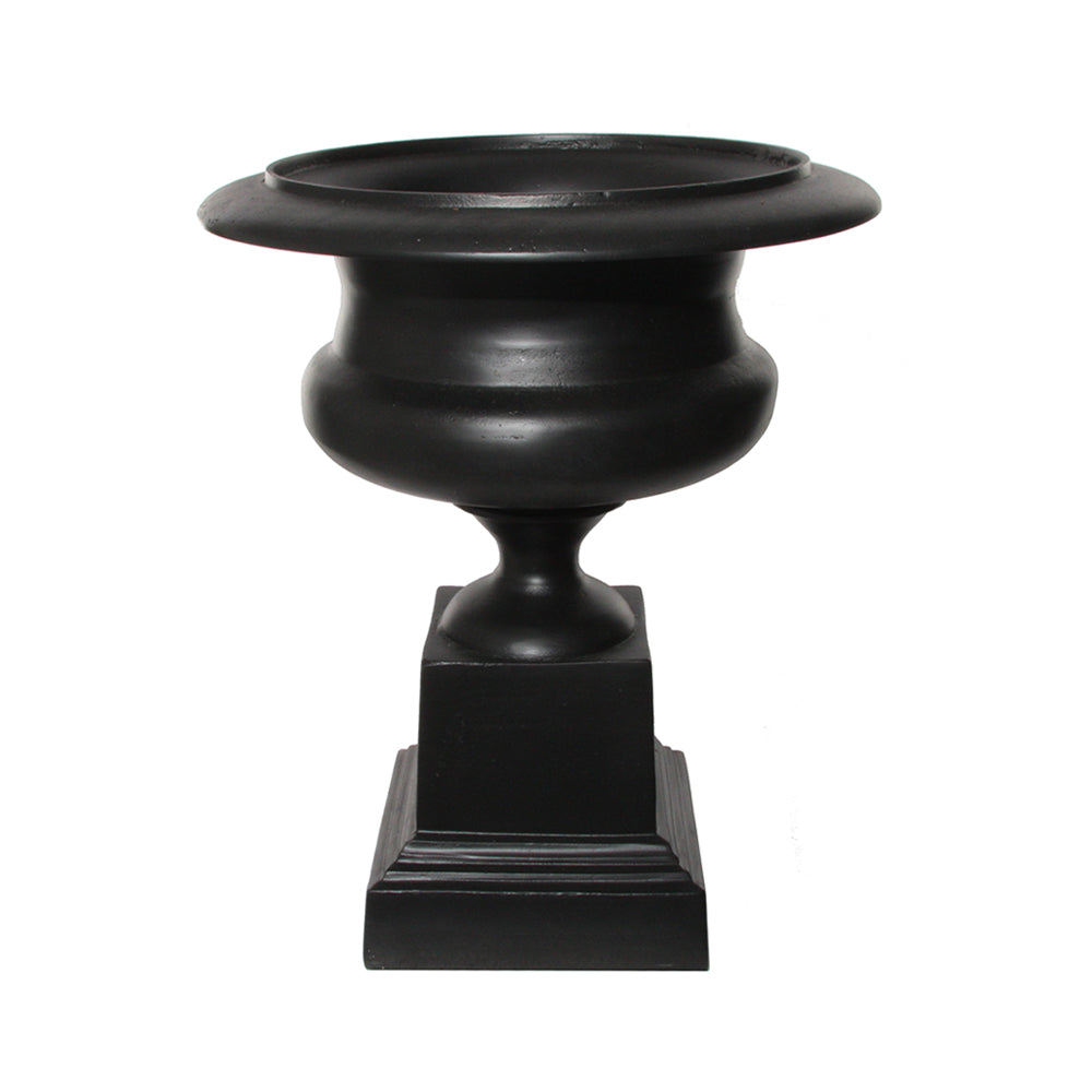 Fémből készült,, fekete színű óriás kaspó-váza.