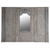 Koloniál stílusú, fából és műgyantából készült, háromosztatú dekoratív falpanel tükörrel.