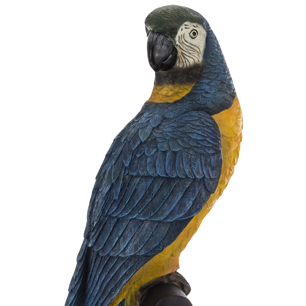 Sárga és kék színű, dekoratív papagáj figura.
