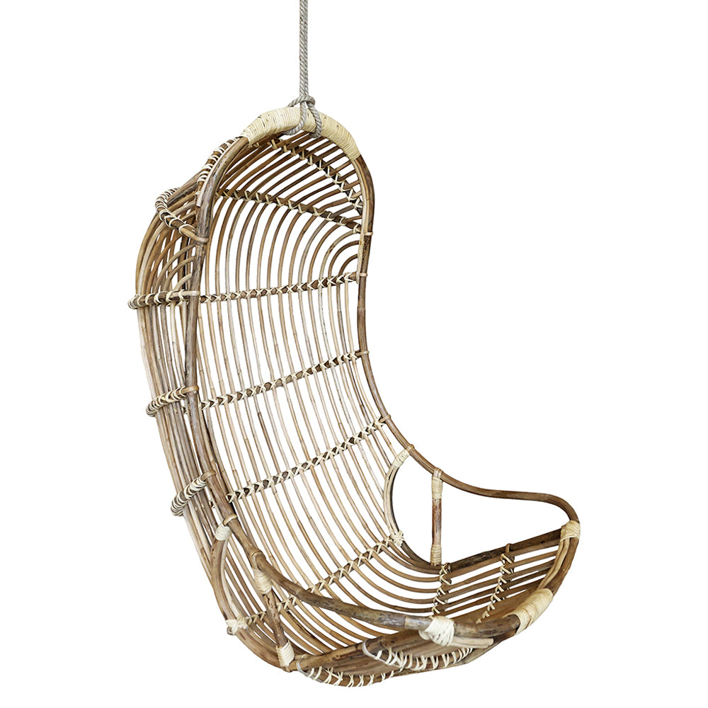 Növényi rattanból készült, vintage stílusú, kézműves függőfotel. Növényi rattanból készült, vintage stílusú, kézműves függőfotel.