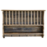 Fogasokkal felszerelt, kézműves konyhai tányértartó fali polc.