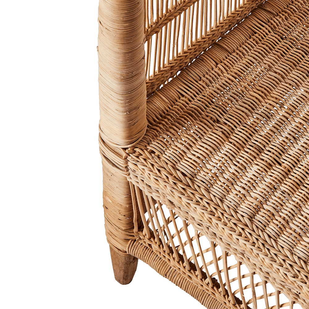 Termesztés rattanból készült, kézműves fotel. Termesztés rattanból készült, kézműves fotel.