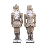 Vintage stílusú, 18 cm magas, antik mokka színű, 2 db-os karácsonyi diótörő katonaszett mézeskalács dizájnnal