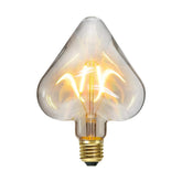 Decoled meleg fehér fényű LED dekorációs izzó szív alakú, áttetsző üveggel.