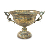 Patinás, óarany színű, serlegformájú fémkaspó dekoratív fülekkel.