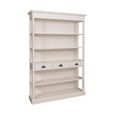 Klasszikus stílusú könyvespolc öt polccal és három fiókkal. Színe antikolt fehér.