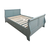 140 x 200 centiméteres, fenyőfából készült franciaágy ágykeret. Festett, zöldeskék színű..