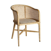 Koloniál stílusú, natúr színű nyírfából és rattanból készült karfás étkezőszék.