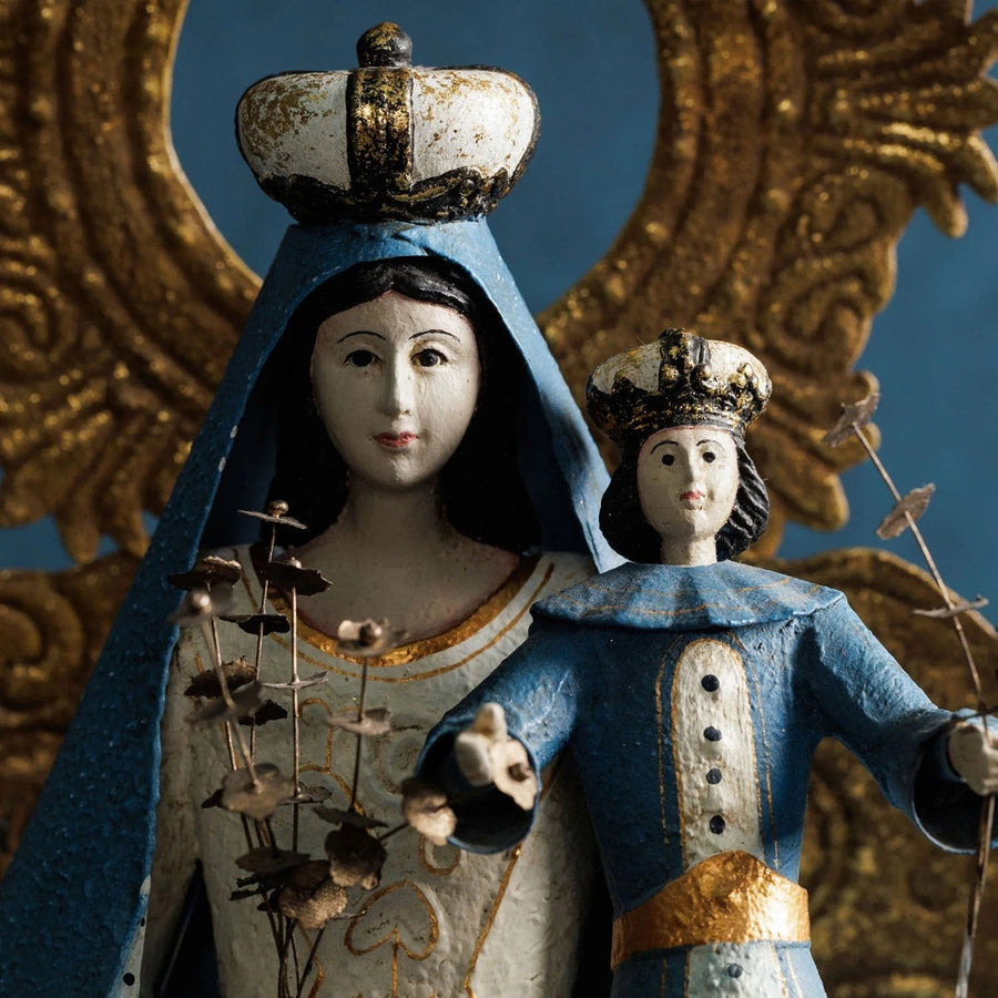 33 cm magas Sacred Boljooni Szűzanya figura kék palásttal koronás Szűz és gyermek, kézműves fém és műgyanta