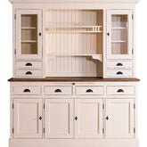 Tömör fenyőfából készült, 179 cm hosszú és 197 cm magas tálalószekrény