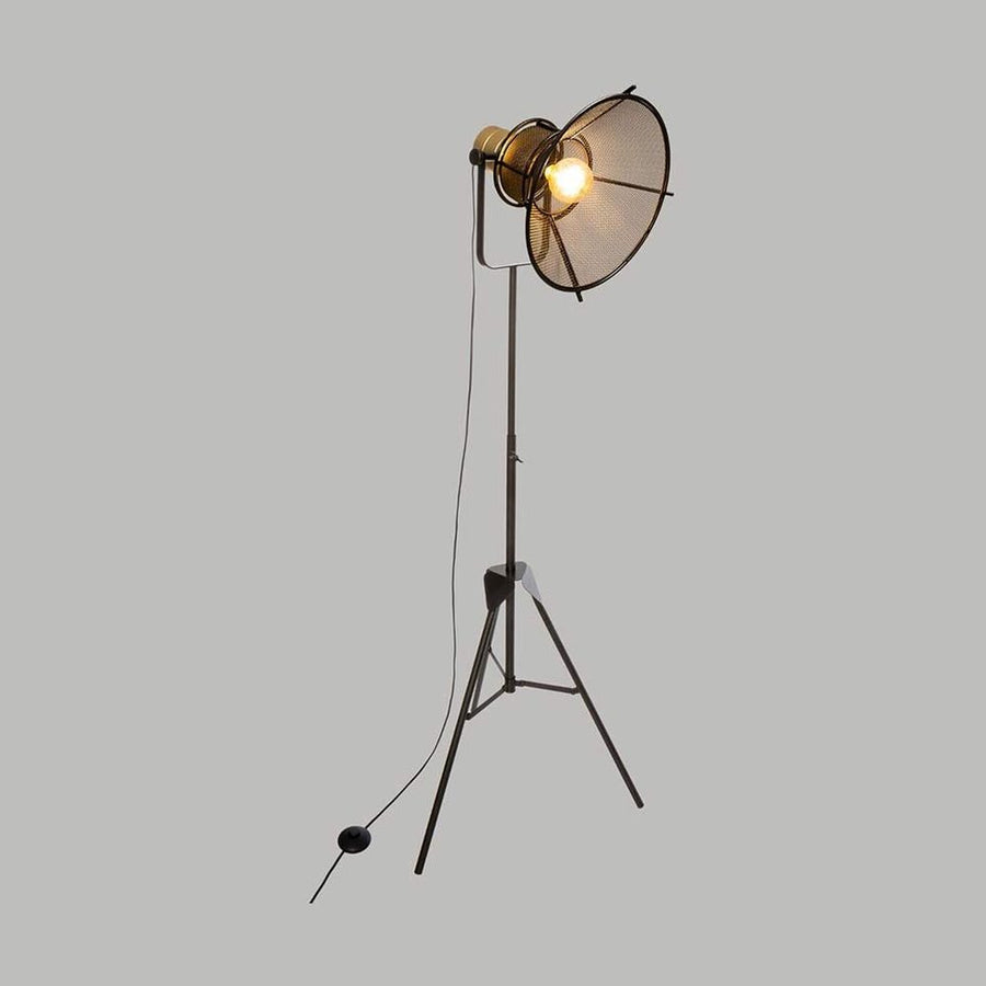 Loft stílusú, 146.5 cm magas, fémből készült, 3 lábú tripod állólámpa