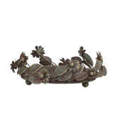 Vintage stílusú, antikolt felületű, fém virágokkal és levelekkel díszített antik réz színű gyertyatartó tálca