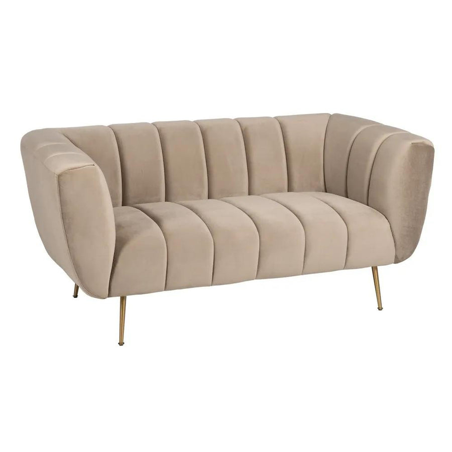 Pezsgőszínű bársonnyal kárpitozott, 2 személyes kanapé.