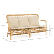 Natúr színű, 3 személyes műrattan kanapé, párnákkal.