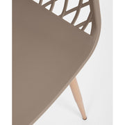 Taupe színű, modern étkezőszék.