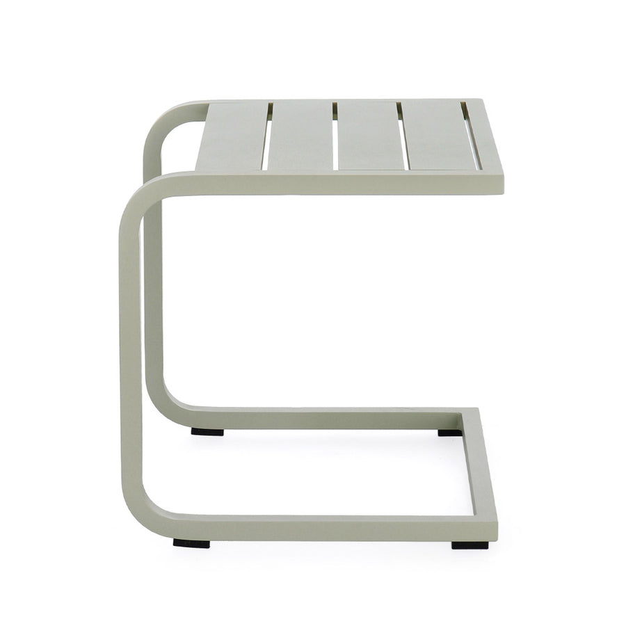 kerti lerakóasztal oldalnézet íves vázzal