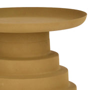 Kortárs stílusú, 35,5 cm átmérőjű, matt mustársárga színű, fém kisasztal