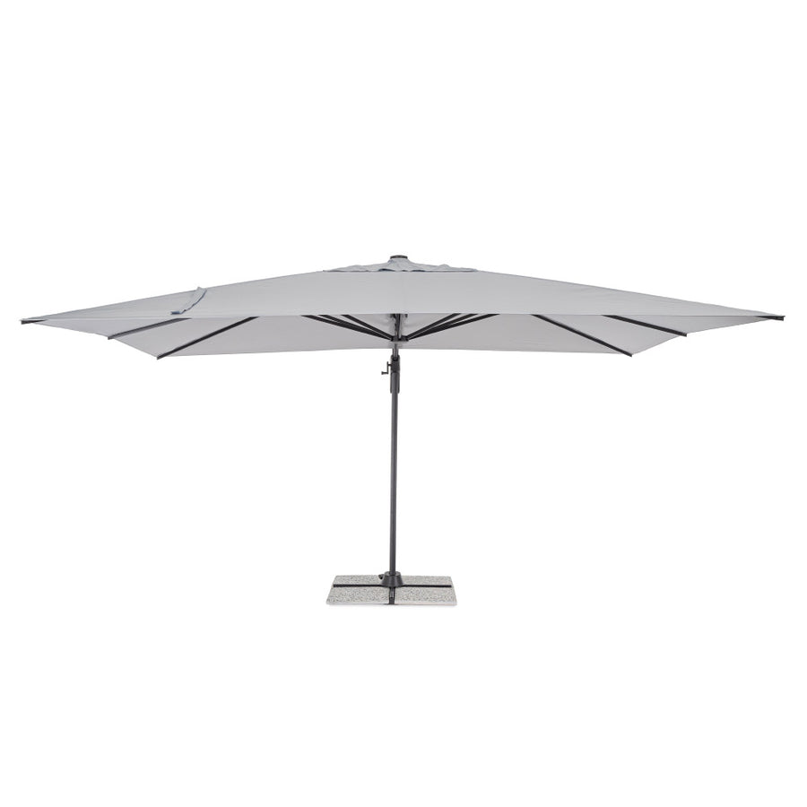 Eloxált alumíniumvázas prémium napernyő, halványszürke polieszter ponyvával, és 360°-os elforgathatósággal.