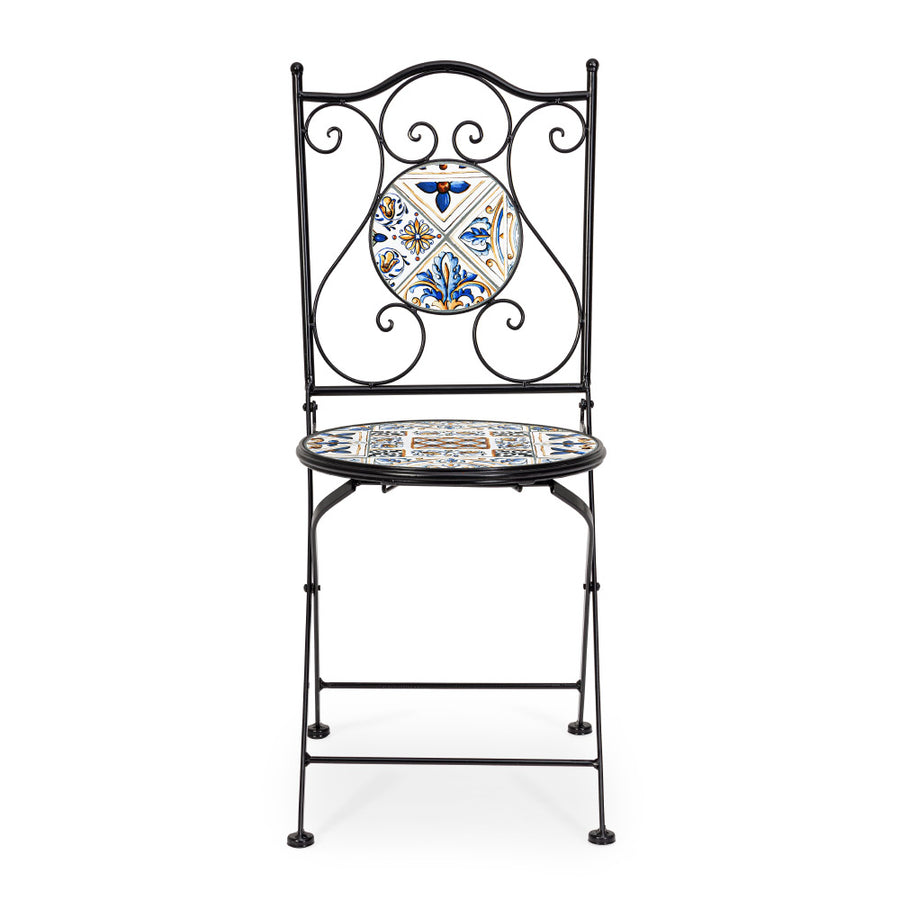 mediterrán stílusú, fekete színű, kerti szék kék és okker sárga színű, kerámia berakásokkal