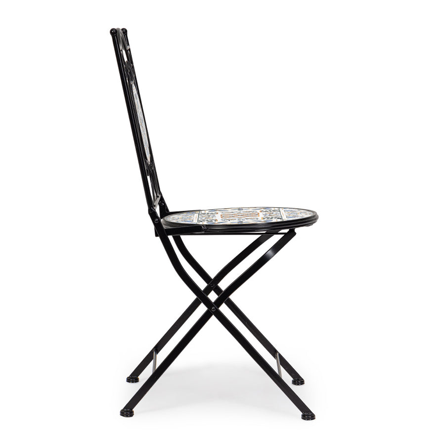 mediterrán stílusú, fekete színű, kerti szék kék és okker sárga színű, kerámia berakásokkal