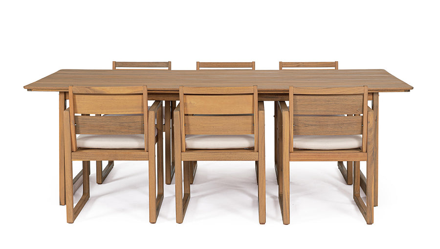 Adrian 7 részes akácfa kültéri étkezőgarnitúra – szemből nézet