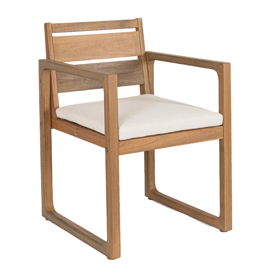 Adrian akácfa kültéri étkezőszék bézs ülőpárnával – perspektivikus nézet