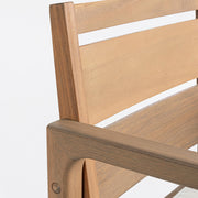 Adrian akácfa étkezőszék háttámla és karfa részlet – természetes fa erezet