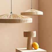 Kortárs stílusú, natúr színű raffiából szőtt, design függeszték lámpa