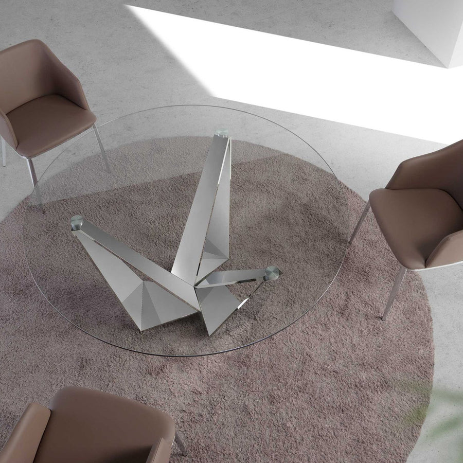 Kortárs stílusú, krómszínű, acélból készült, dizájn étkezőasztal edzett üveglappal.