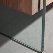 Edzett üveg láb részlet, 12 mm vastag üvegszerkezet