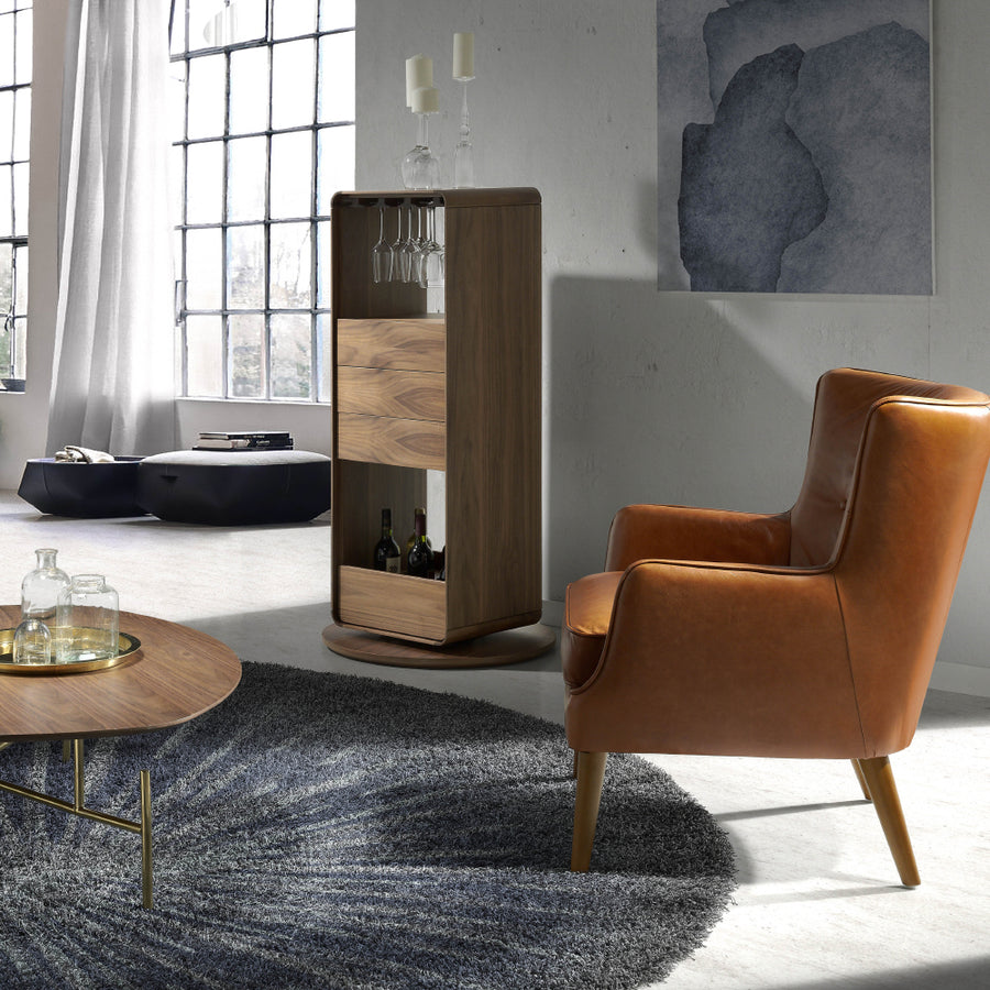 Kortárs stílusú, diófa furnérral borított, forgatható, dizájn bárszekrény.