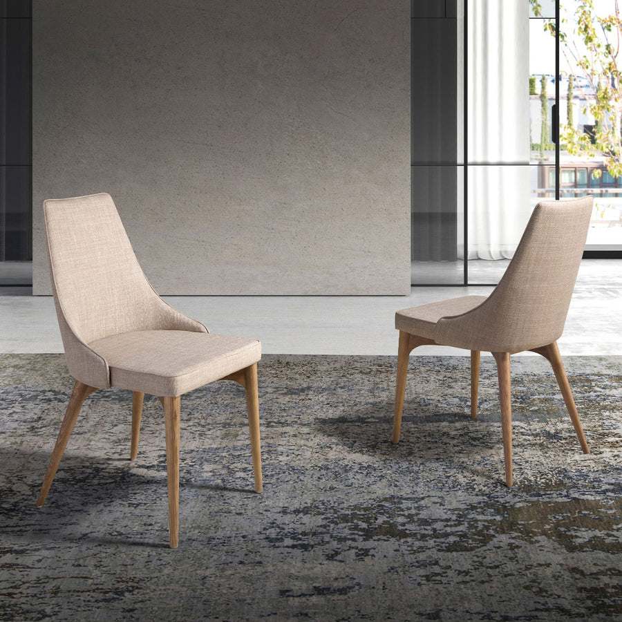 Angel Cerdá bézs szövet étkezőszék modern enteriőrben
