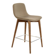 Angel Cerdá taupe műbőr bárszék kőrisfa lábakkal és króm lábtartóval
