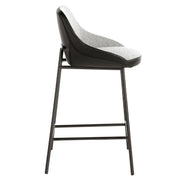 Angel Cerdá bárszék oldalnézetben ergonomikus kagyló formával