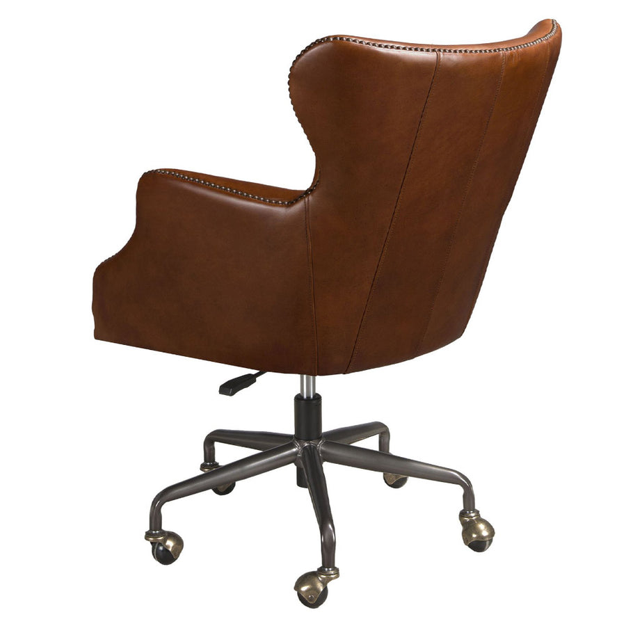 Maverick bőr forgófotel hátulnézet antikolt szegecs díszítéssel