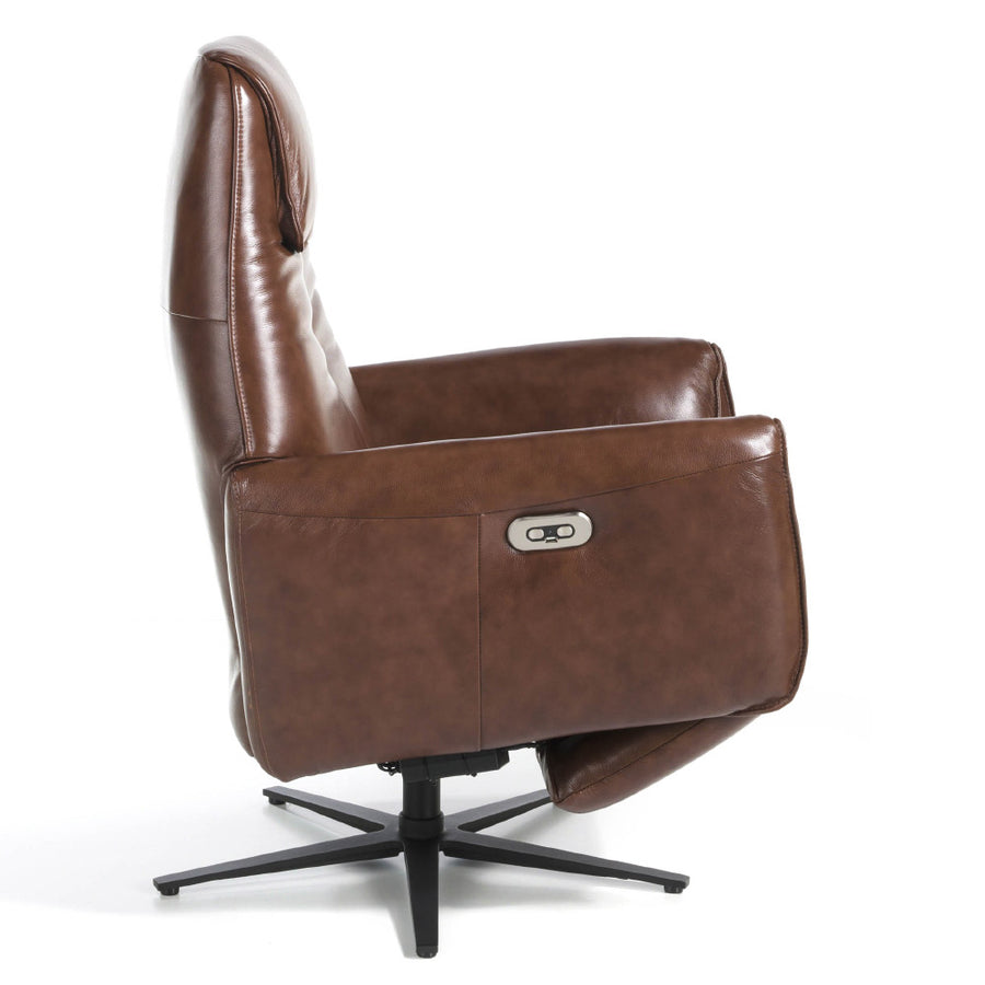 Kortárs stílusú, dohánybarna színű bőrrel kárpitozott, dizájn, forgó pihenőfotel.