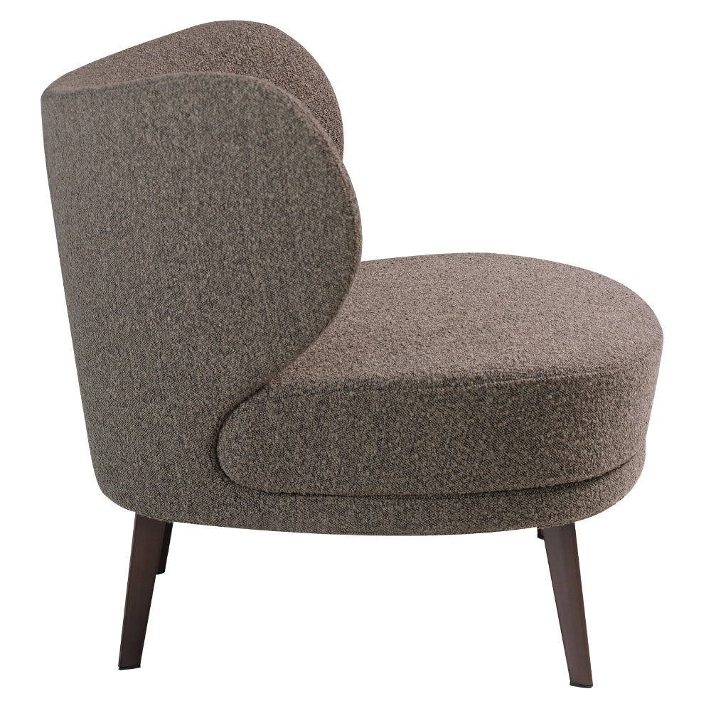 Kortárs stílusú, barna színű szövettel kárpitozott, acélszerkezetű dizájn fotel.