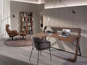 Angel Cerdá relax fotel és csokoládébarna bőr lábtartó dolgozószobában